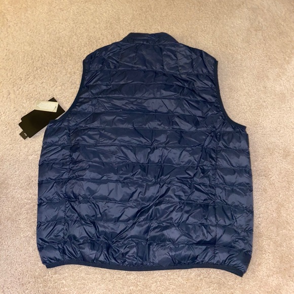 Hawke and Co. sport vest - Picture 2 of 7